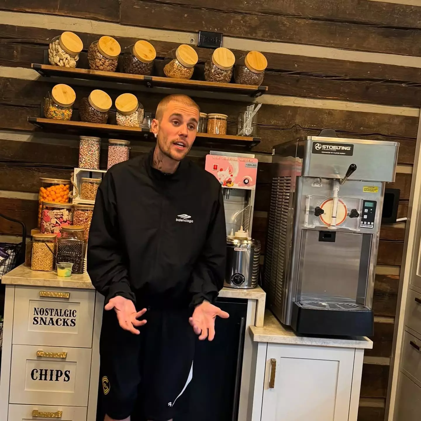 Justin Bieber has sparked backlash with his latest Instagram caption (Instagram/justinbieber)