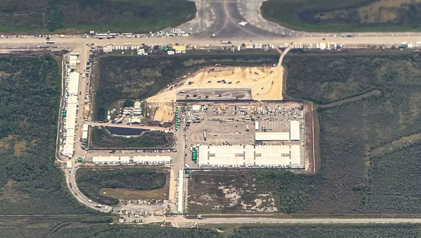 'Alligator Alcatraz' has the ability to house 3,000+ people (CHANDAN KHANNA/AFP via Getty Images)