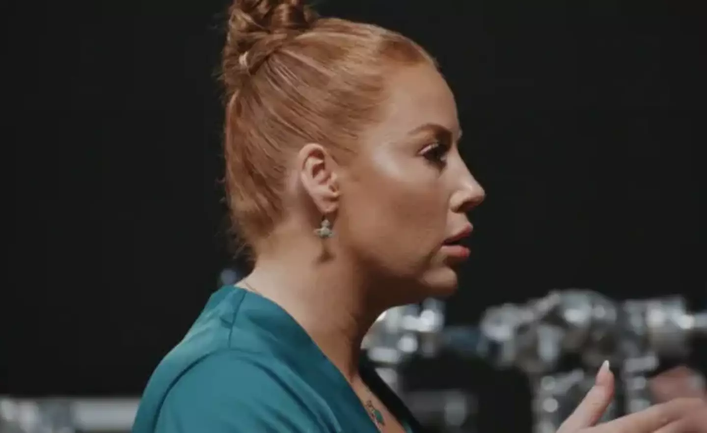 Polly hit out at the other couples (E4)