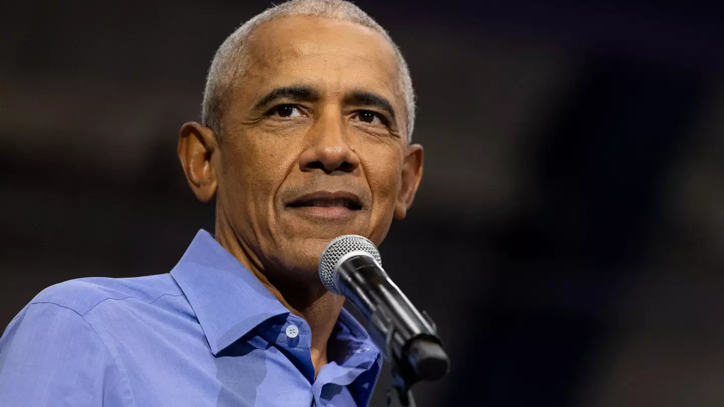 Barack Obama slams Donald Trump’s ‘mind boggling’ decision to send troops into Chicago