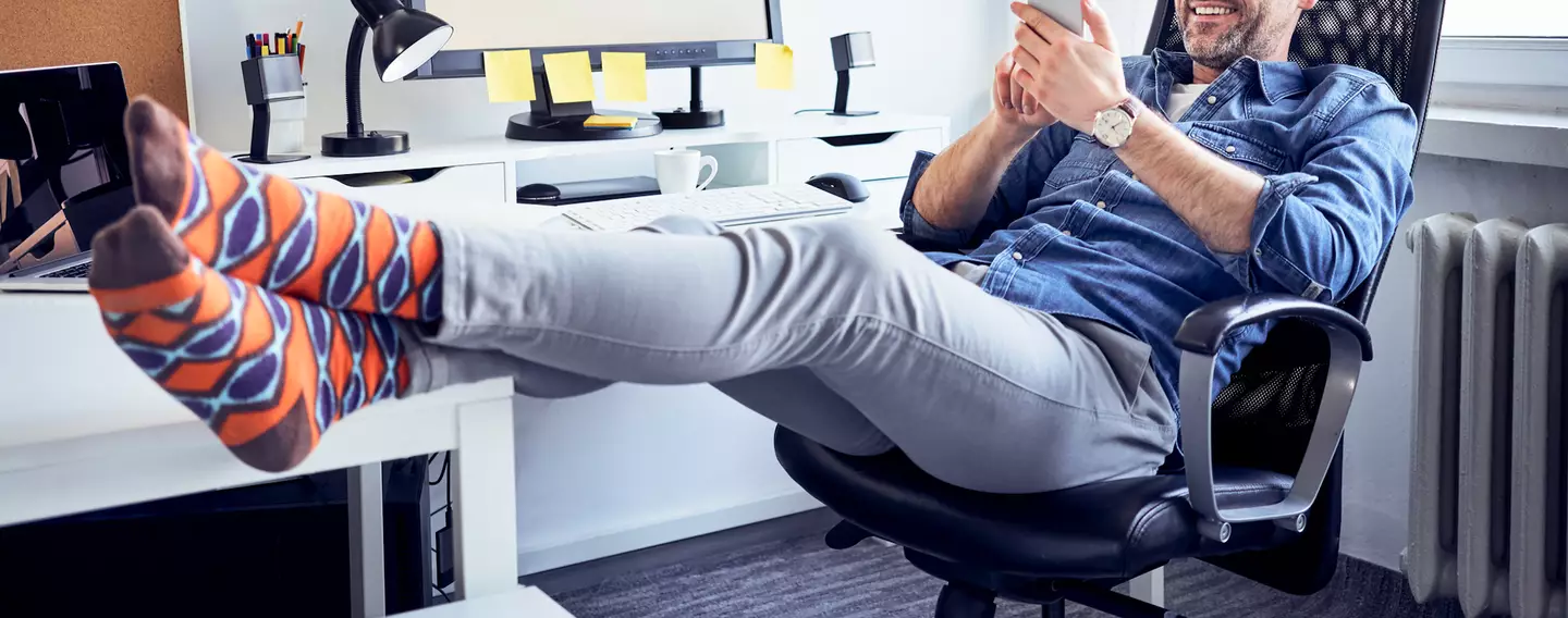 People are getting seriously heated over a new 'disgusting' workplace trend (Westend61 / Getty Images)