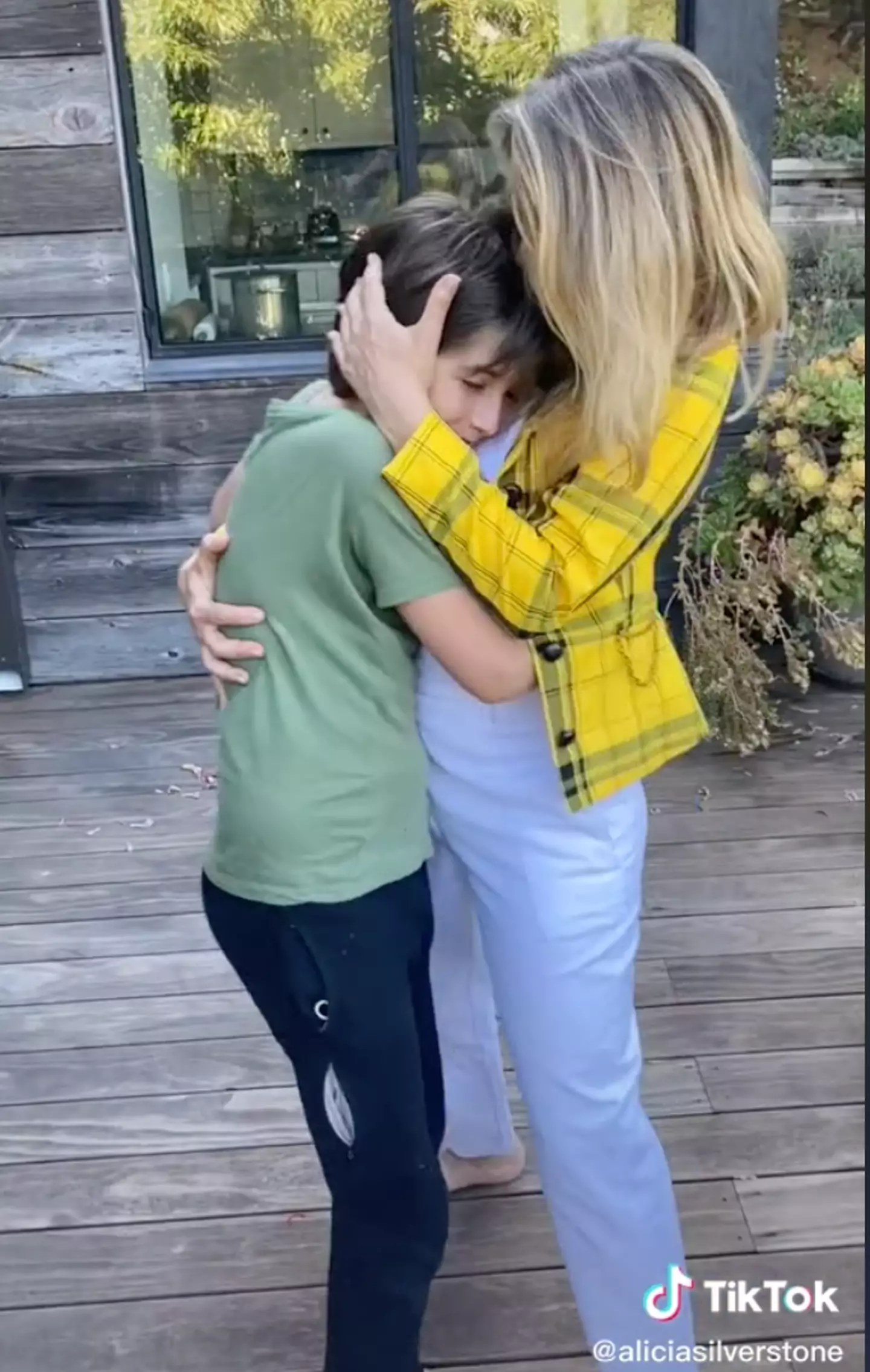Alicia and her son Bear still share a bed together. Credit:@aliciasilverstone/TikTok