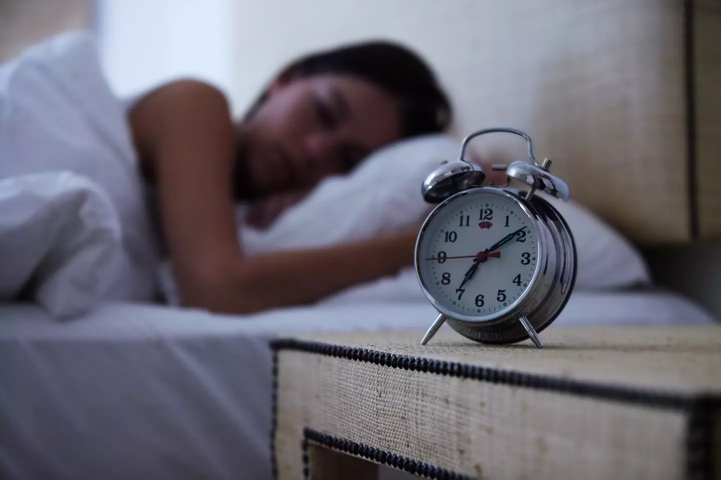 One sleep expert has revealed how to best recover from the clocks going forward this weekend (31 March).