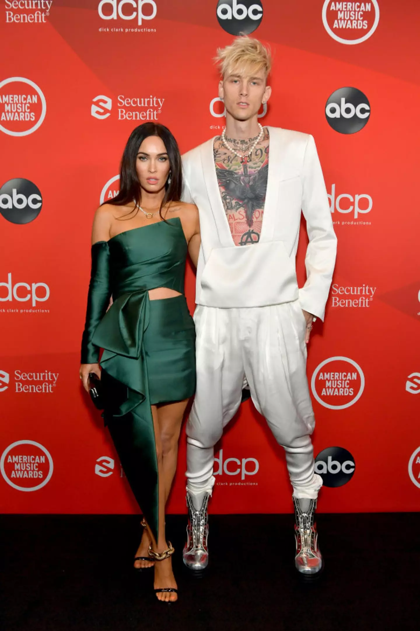 The couple stepped out on the red carpet (Emma McIntyre /AMA2020/Getty Images for dcp)