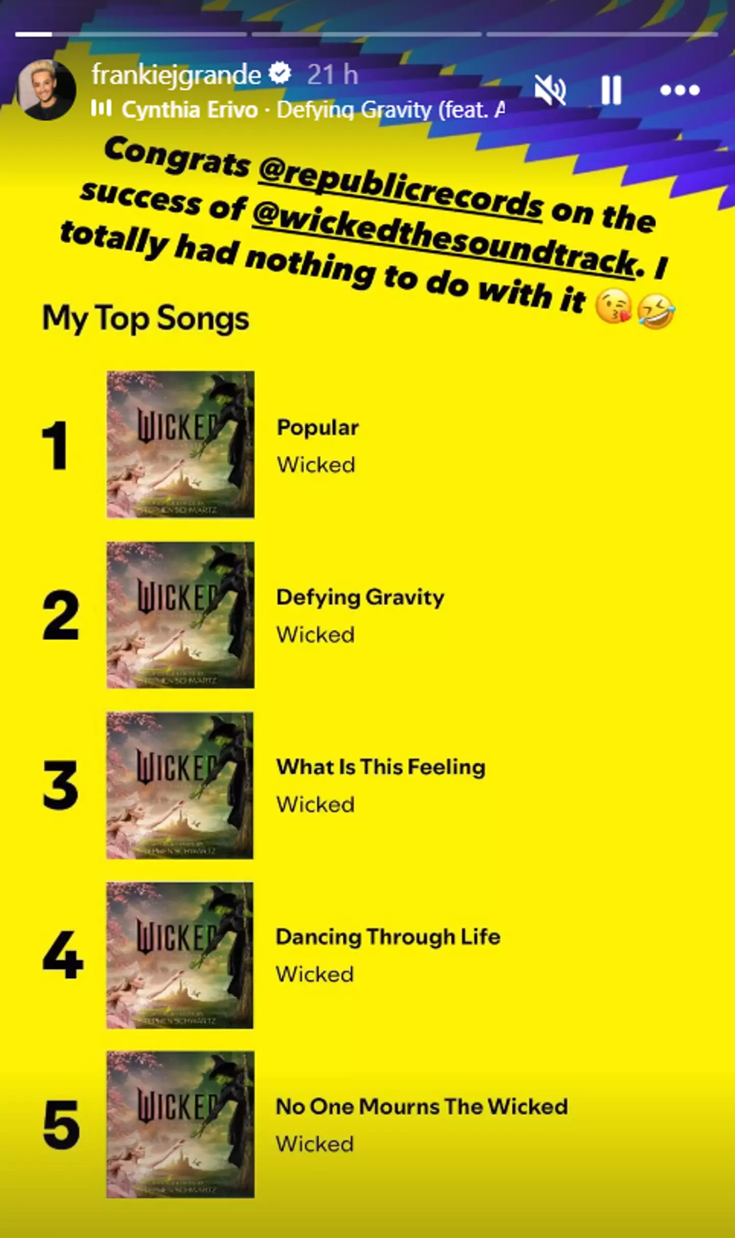 He supports his sister (Instagram/@frankiejgrande)