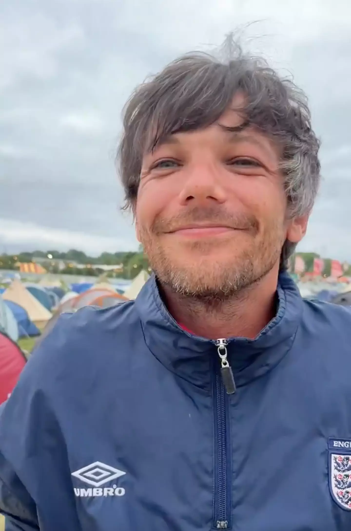 Louis Tomlinson turned out to be the celeb behind the heroic move. (BBC)
