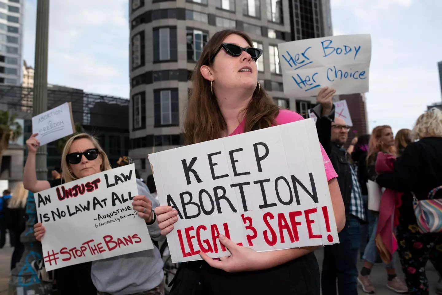 Americans are campaigning for abortion rights.