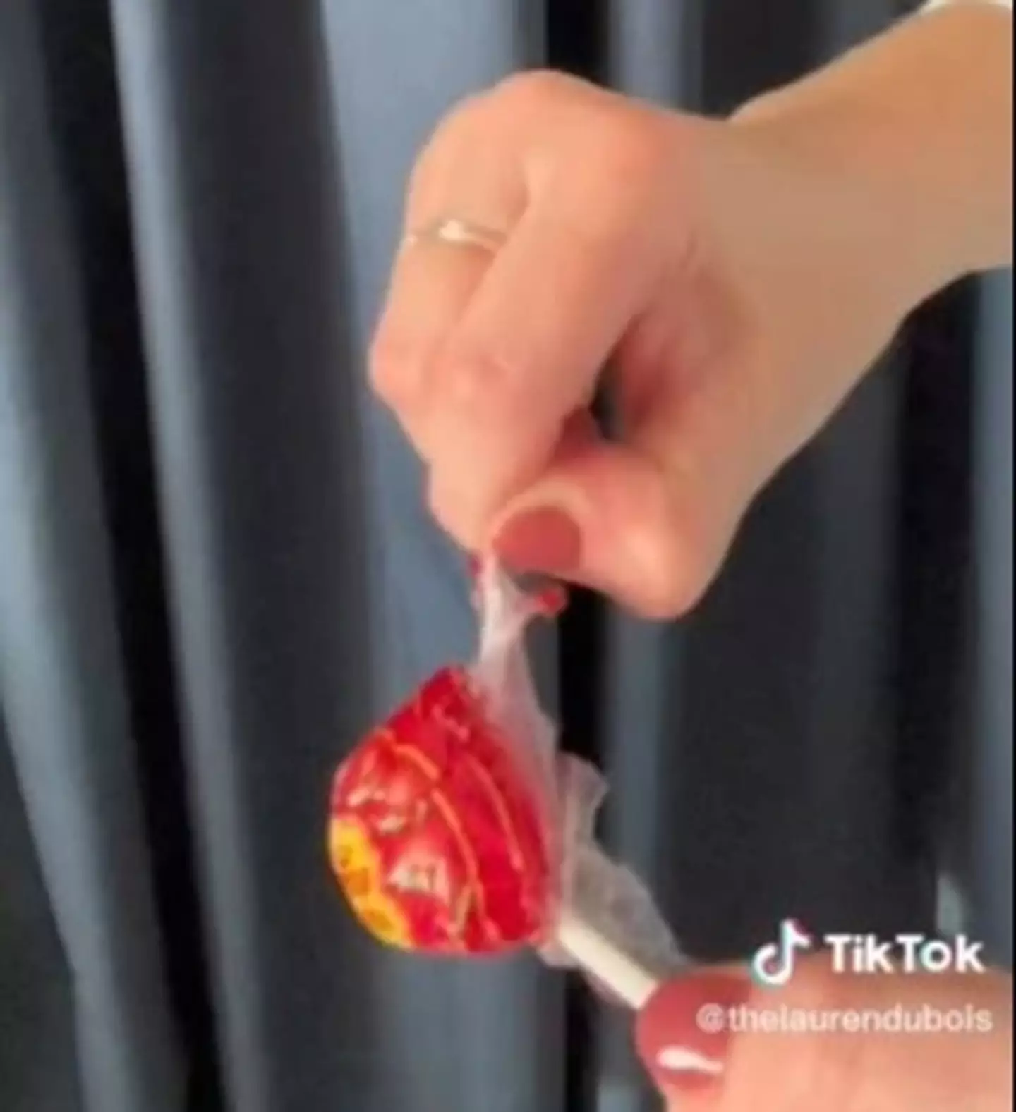 Chupa Chups are relatively easy to open - once you know how to do it. Credt: TikTok/@thelaurendubois
