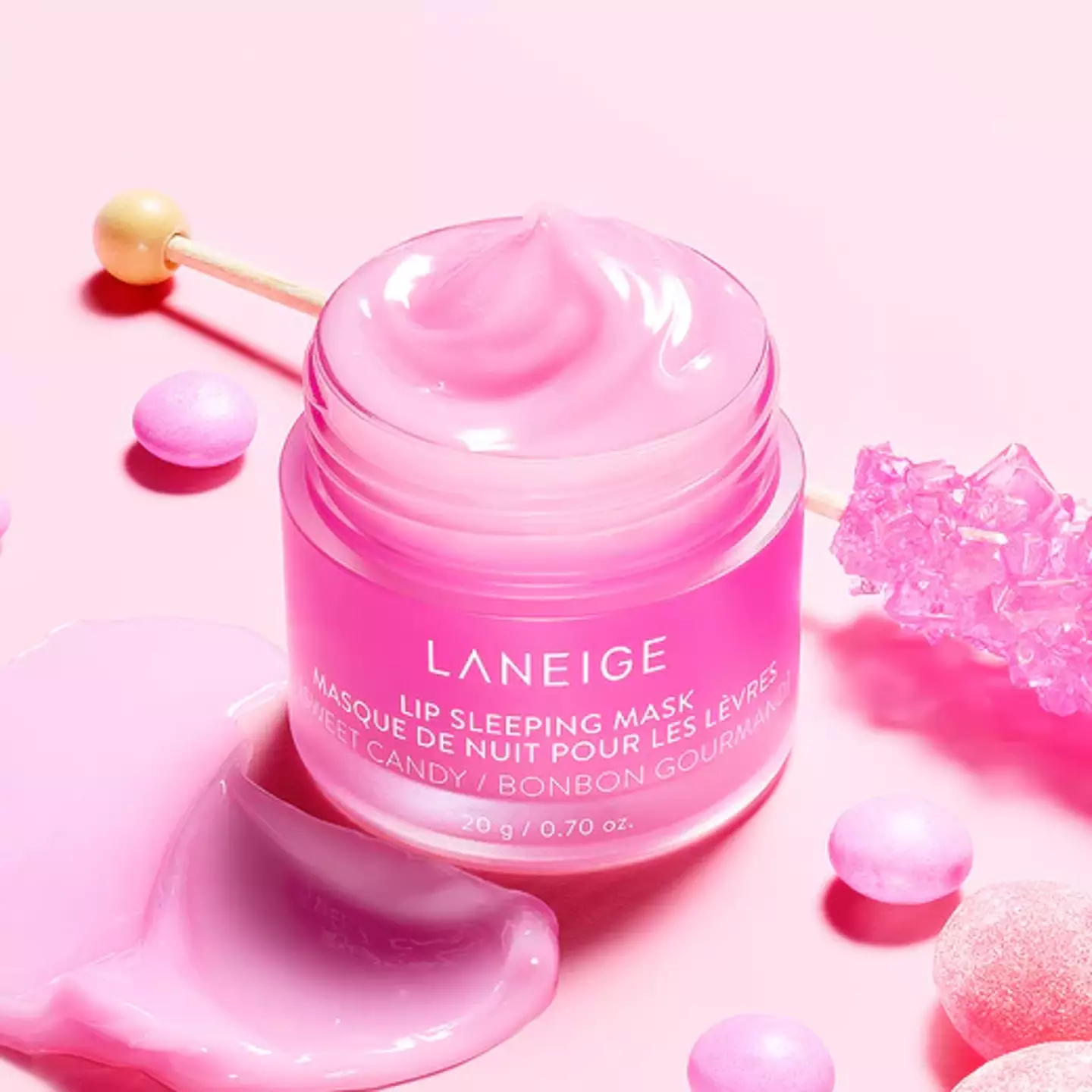 The lip mask comes in a variety of sweet flavours.