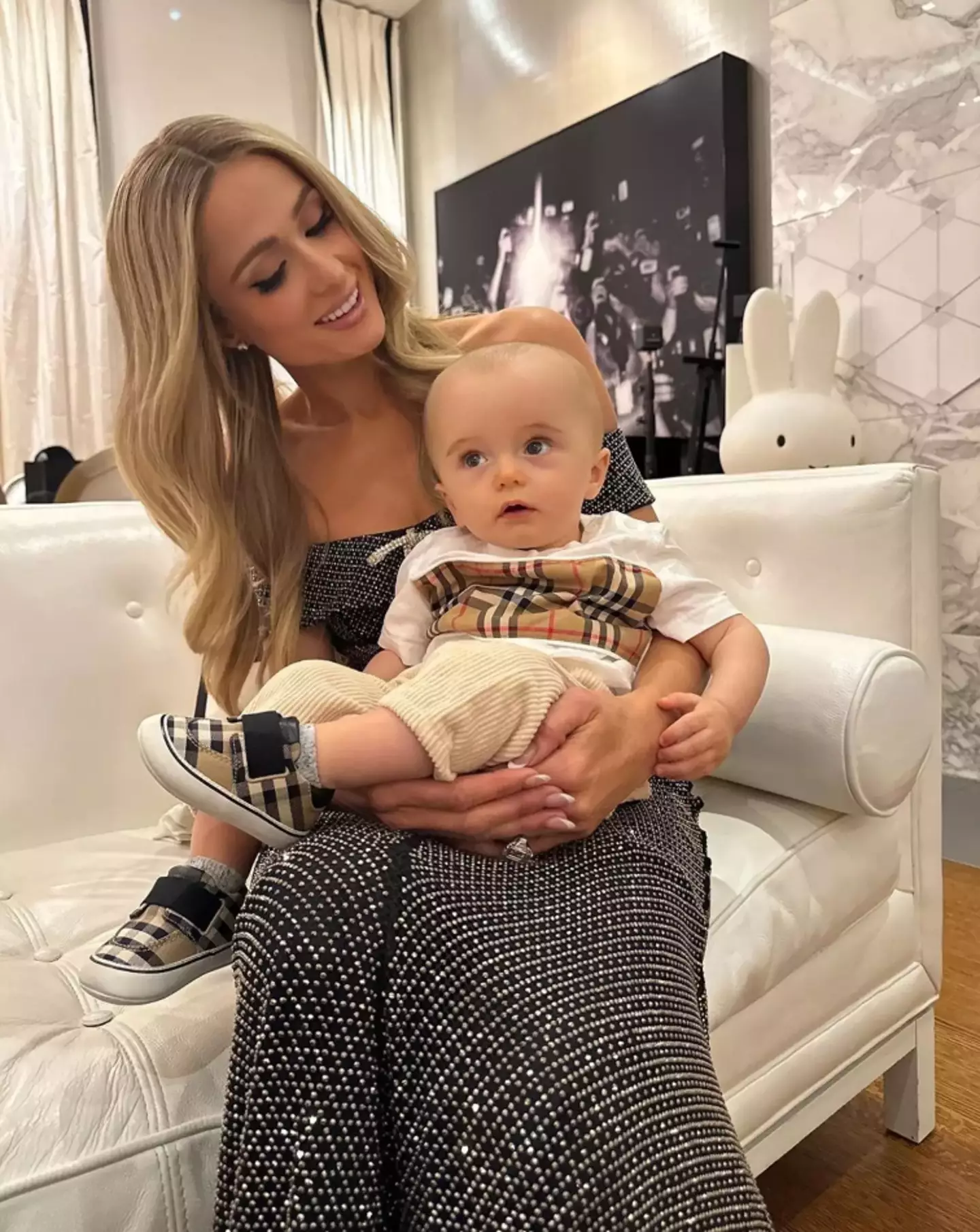 Paris thanked her fans for their support (Instagram/@parishilton)