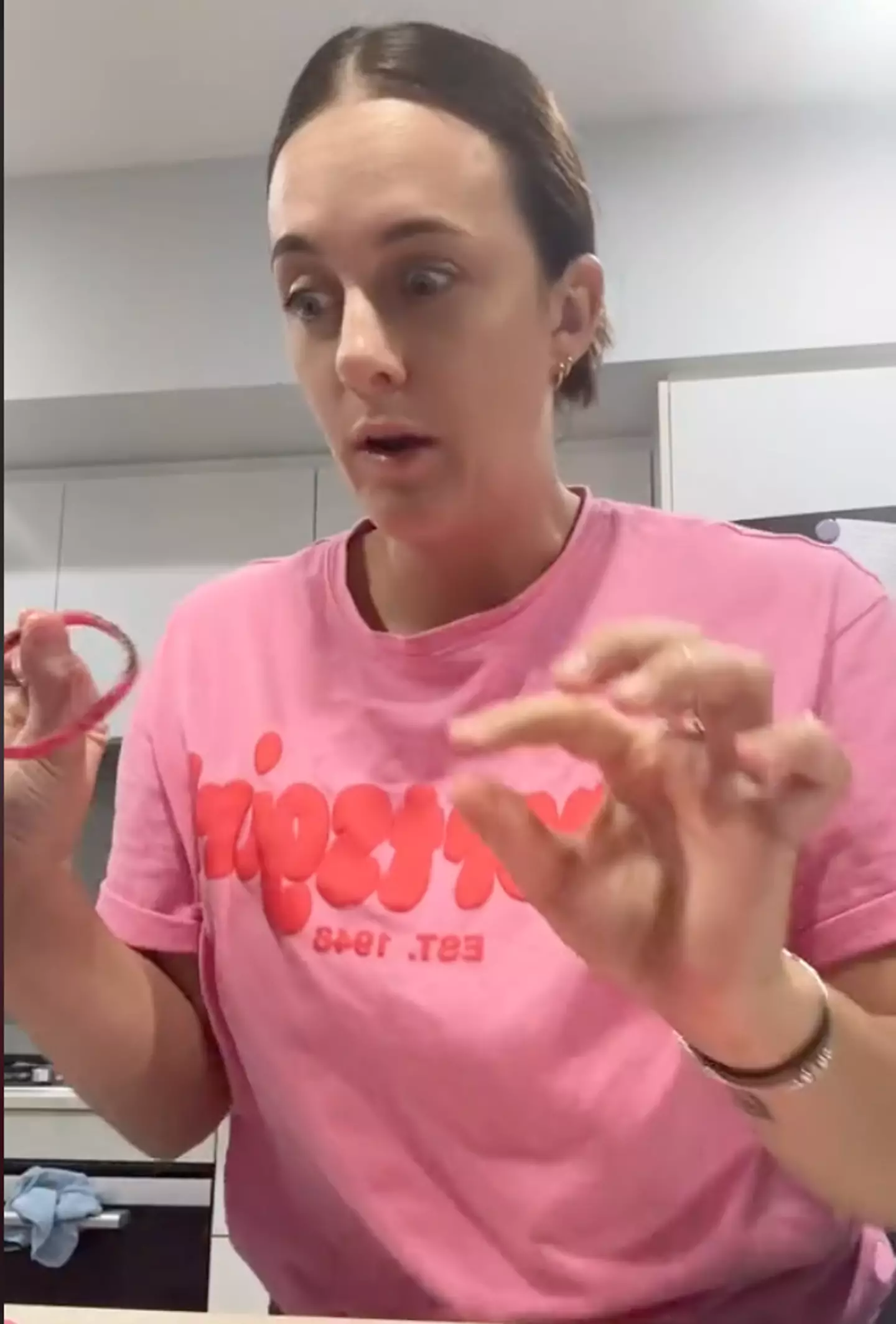 Ashleigh found mould on the silicone in the lunchbox.