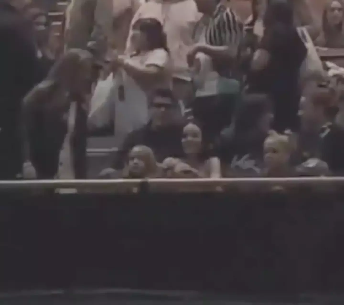 Katy's reaction to seeing her ex amused people online (X/@TheWitnessedBoy)