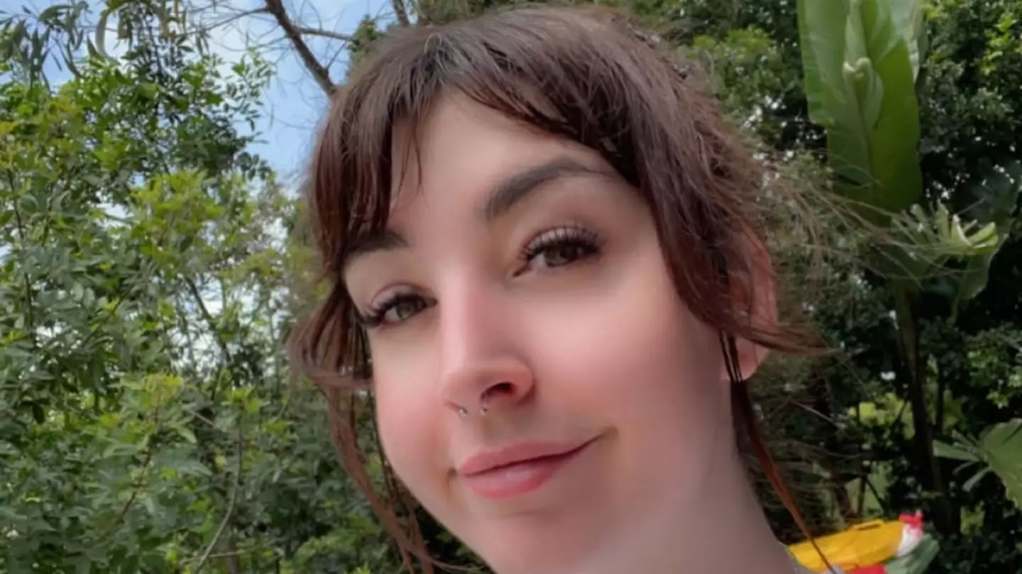 Woman who received brutal text after getting first Brazilian wax has important message for anyone who has a ‘FUPA’