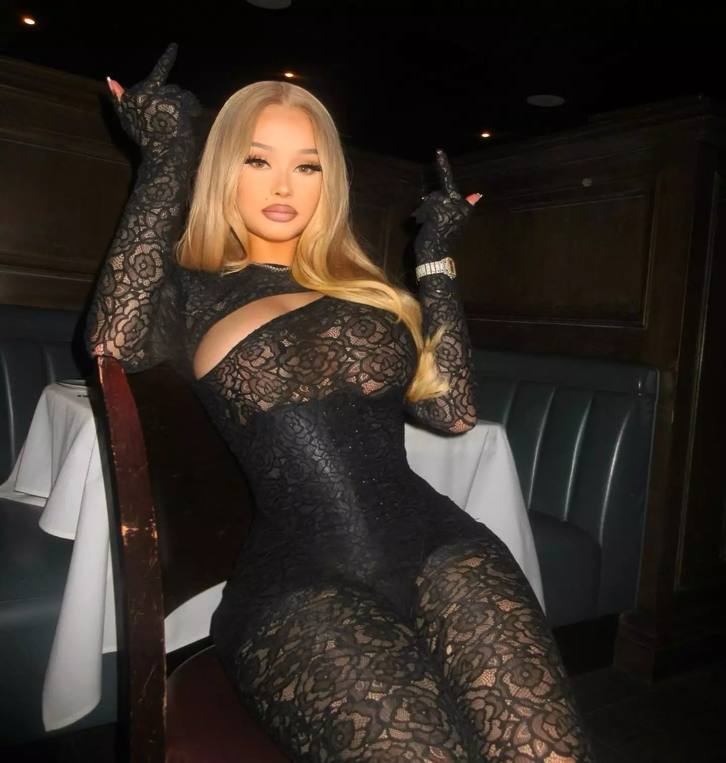 Alabama Barker is just 19 years old (Instagram/@alabamaluellabarker)