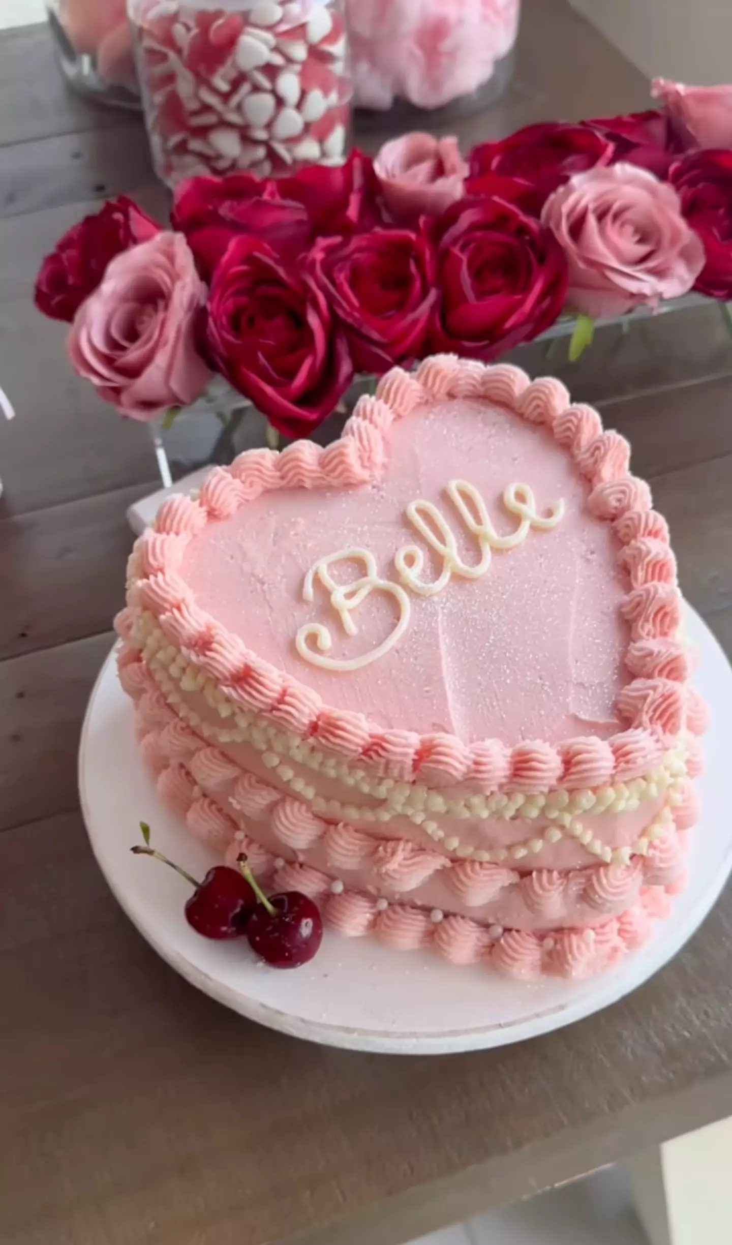 Stacey baked the cake herself.