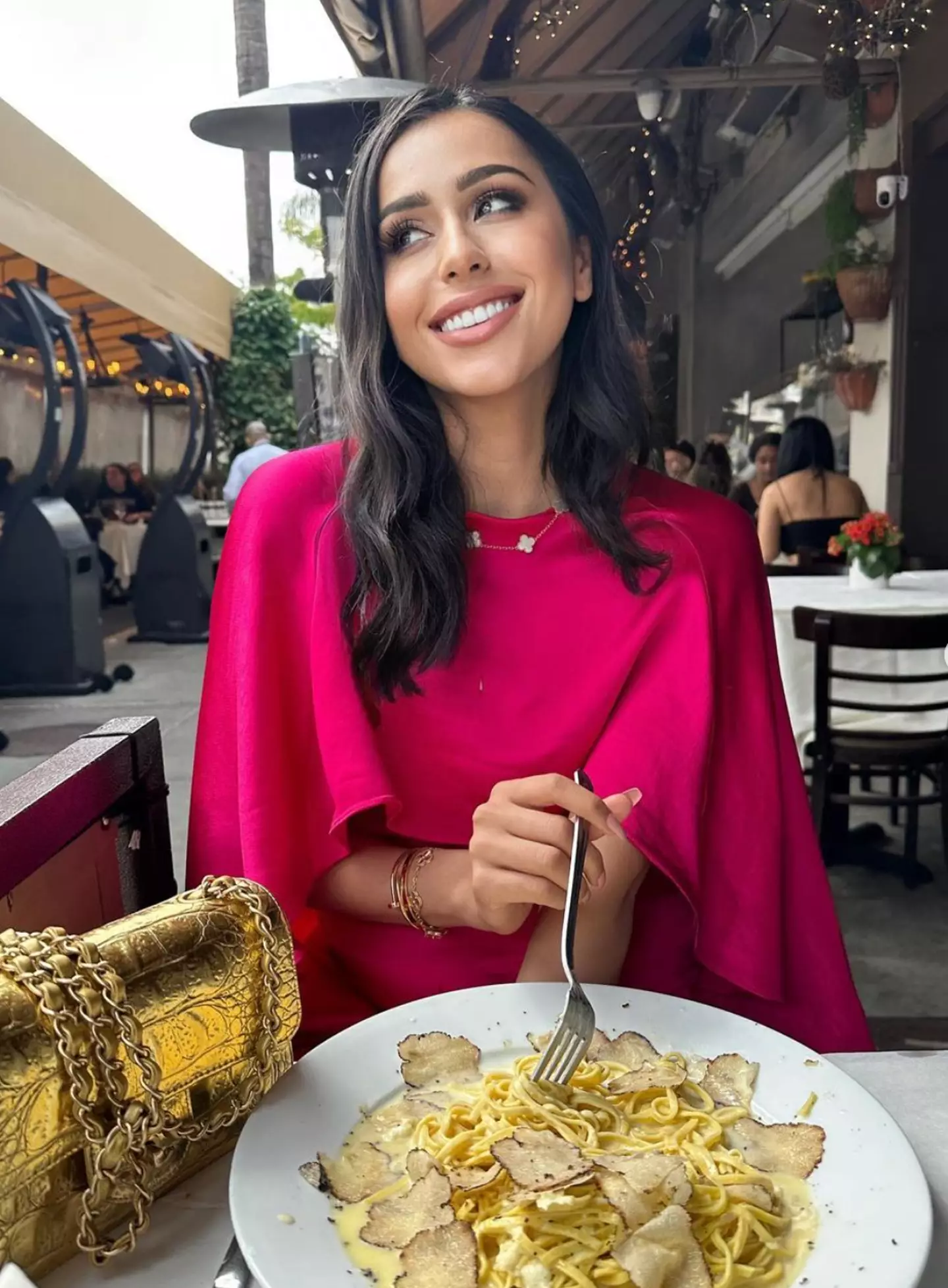 Linda seems to live a life of luxury in Dubai.