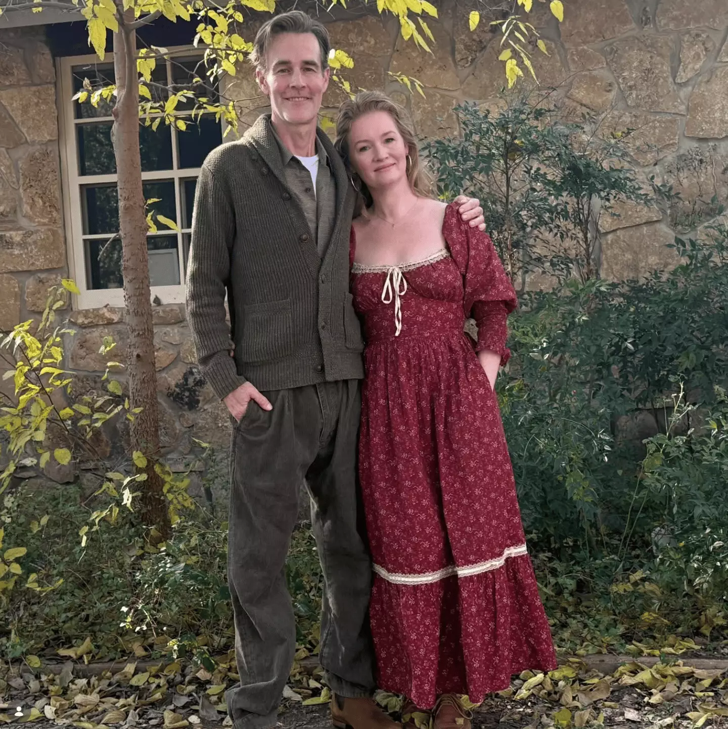 Van Der Beek's wife Kimberly also confirmed his passing online (Instagram/@vanderkimberly)