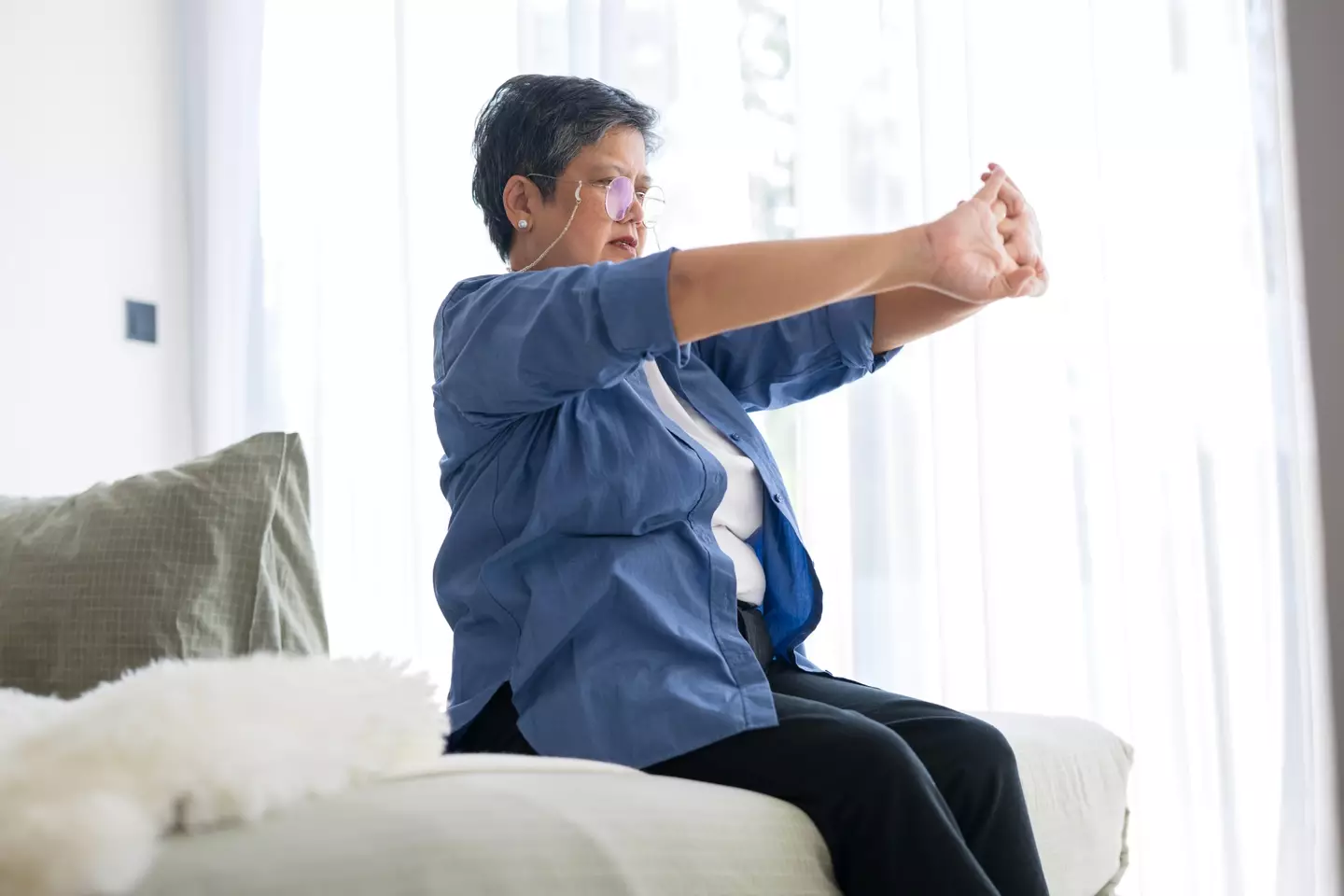 There could be several reasons for a numb arm (Nitat Termmee/Getty)