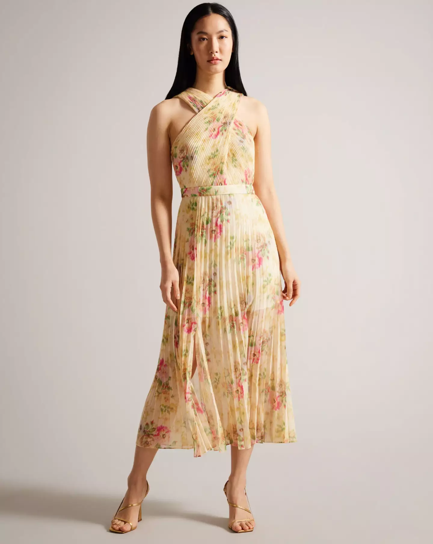 (Ted Baker)