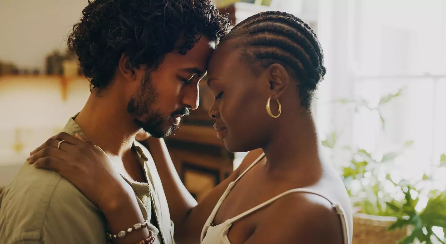 'Simmer' dating can also be super beneficial for your 'personal growth' as well as your love life (Delmaine Donson / Getty Images)
