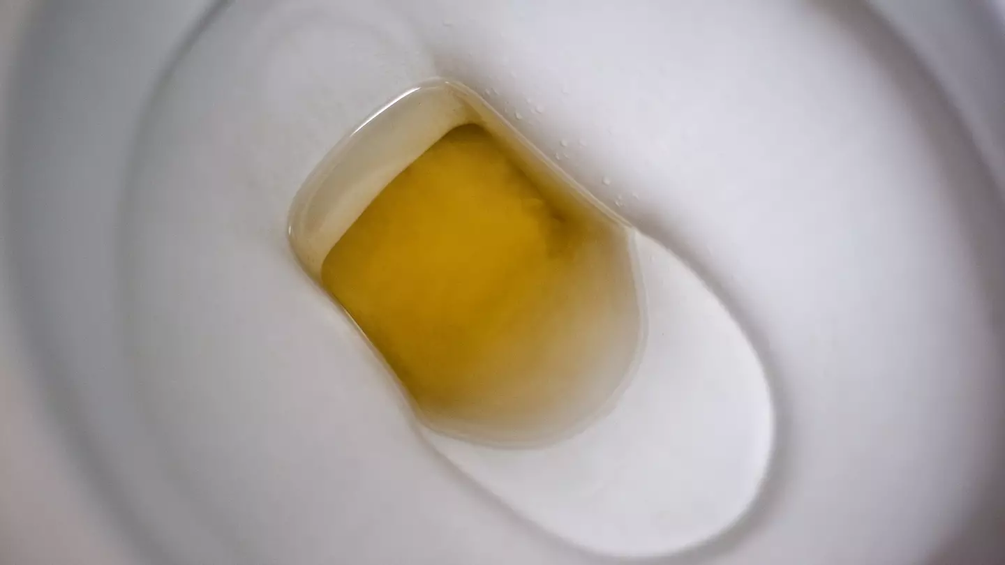 Warning issued to anyone whose pee smells 'fruity'