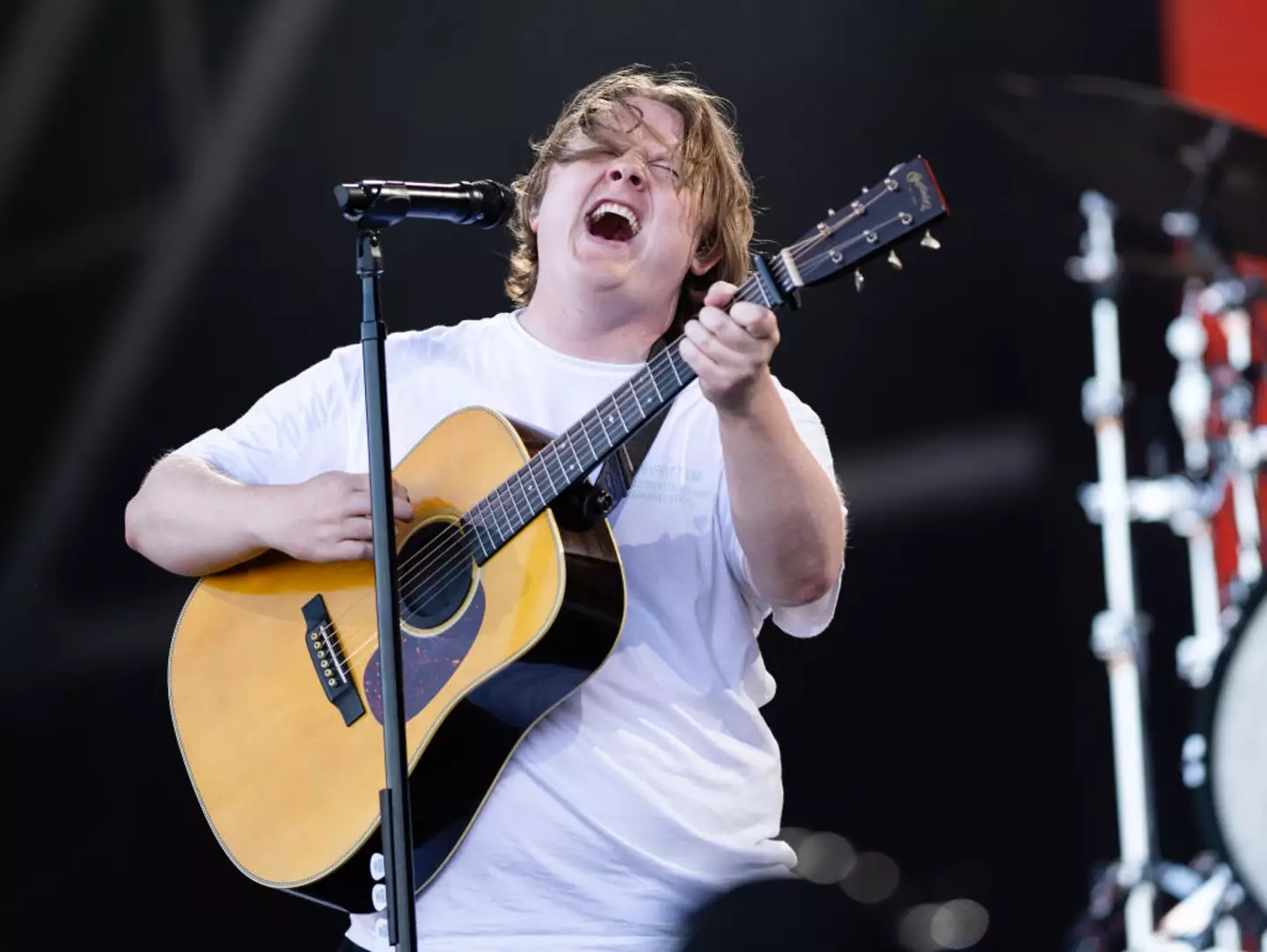 Scottish singer, Lewis Capaldi, was forced to stop his Glastonbury set in 2023 after losing his voice on stage (Samir Hussein / Contributor / Getty Images)
