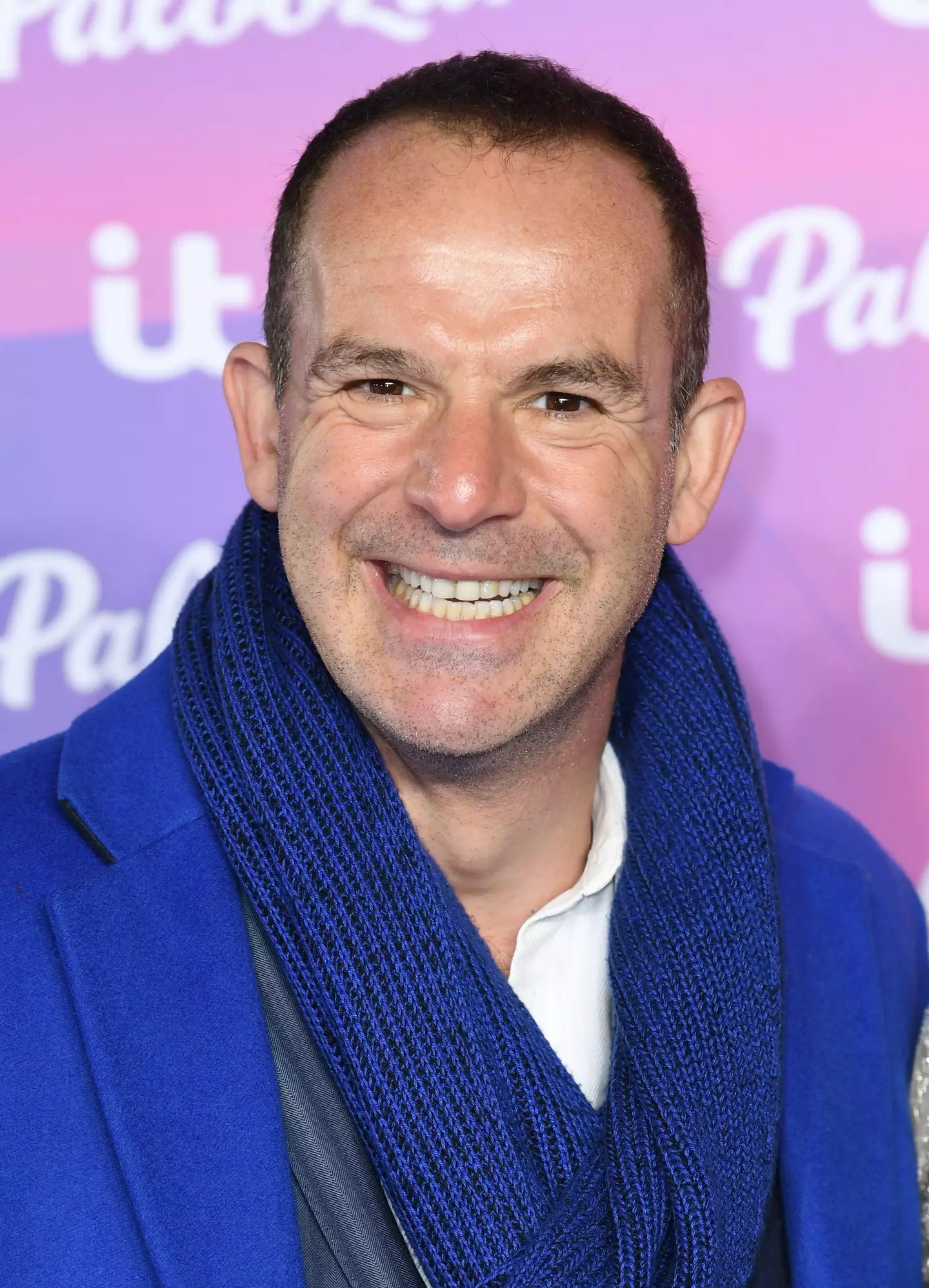 Martin Lewis has issued a two week warning to Tesco shoppers.