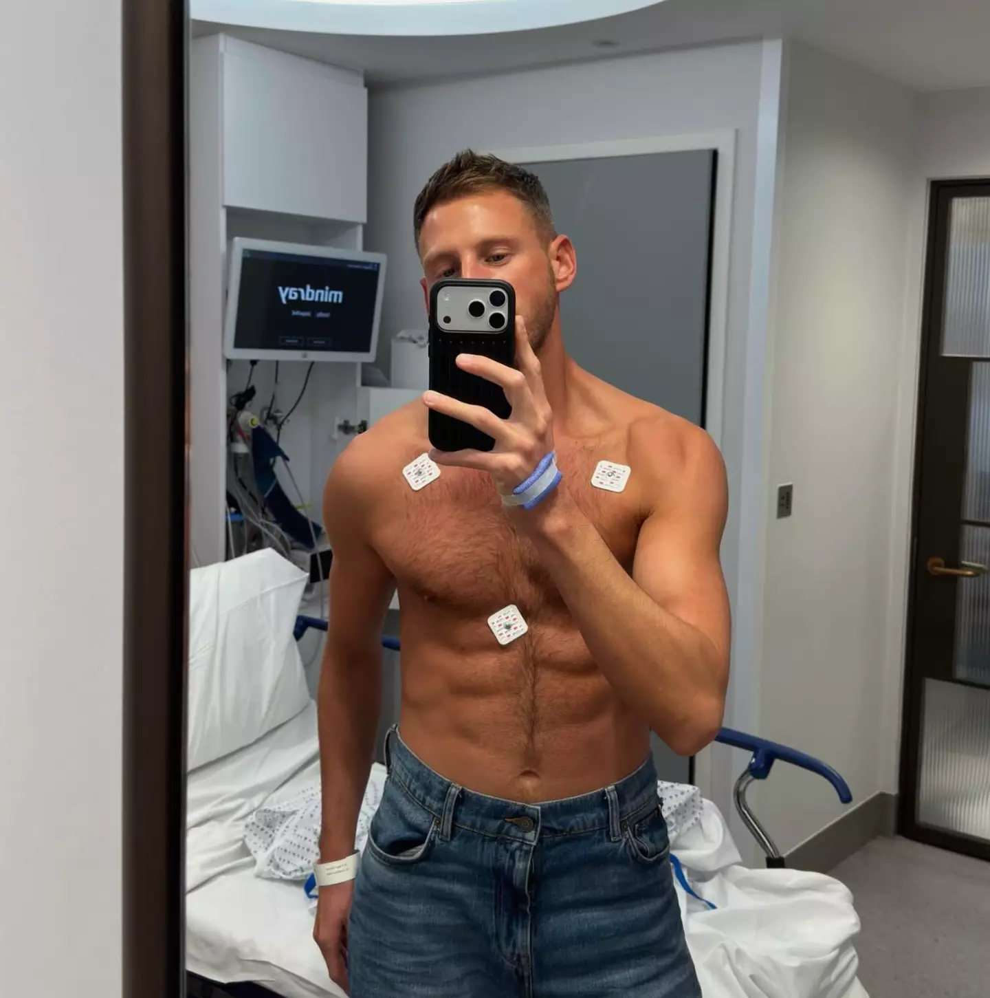 Below Deck star Fraser Olender has opened up on his terrifying vape-related health scare (Instagram/@fraserolender)