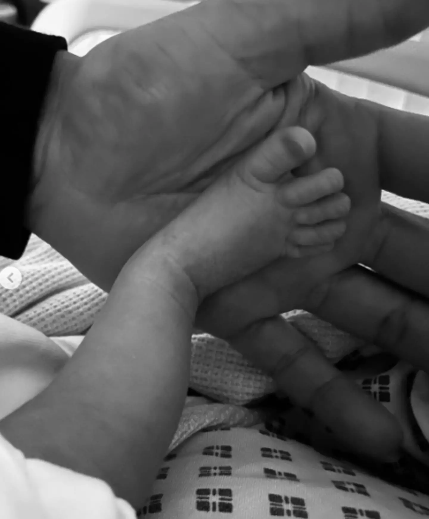 Perrie welcomed her baby boy two weeks ago (