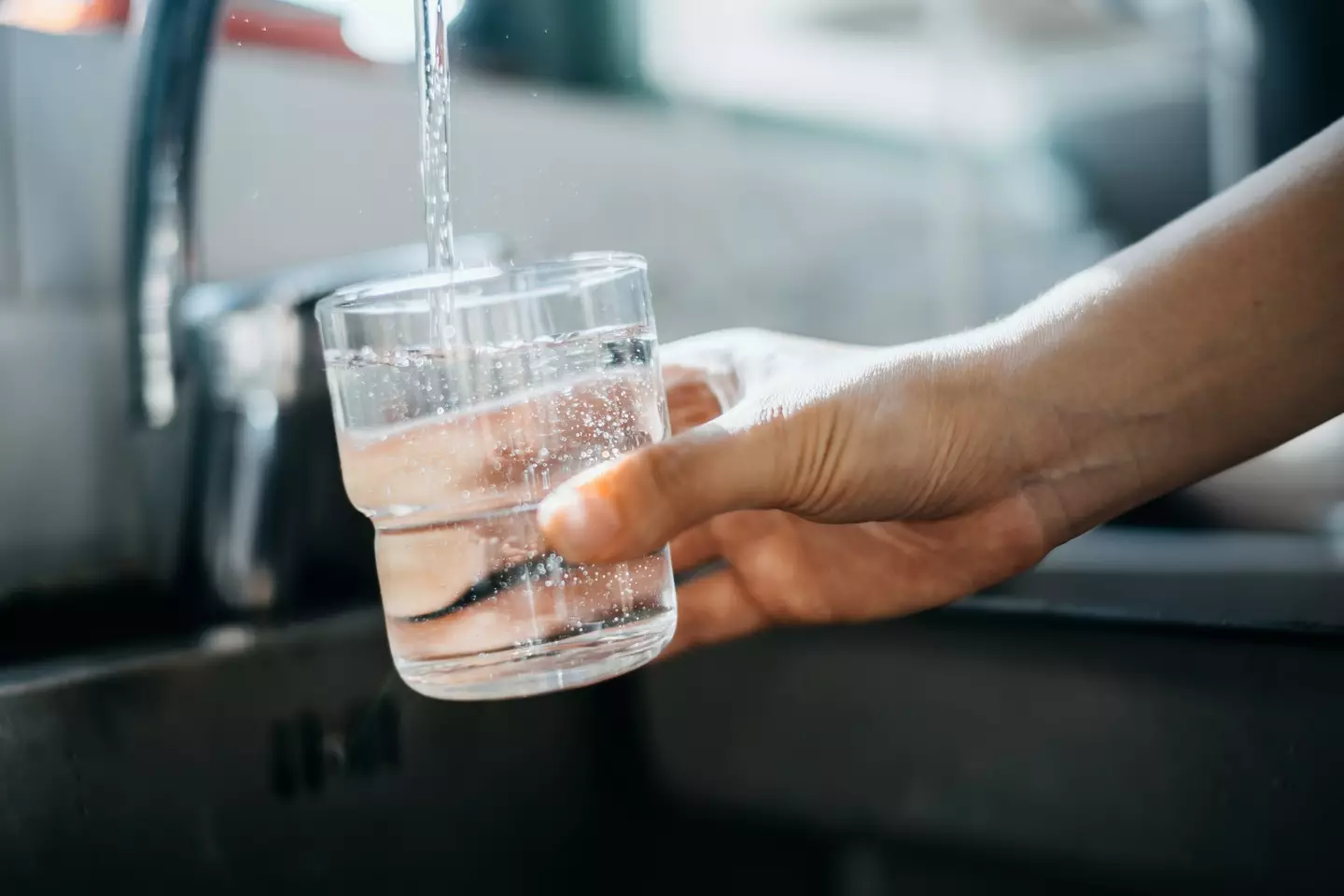 Not being properly hydrated can cause a whole load of physical issues (d3sign / Getty Images)
