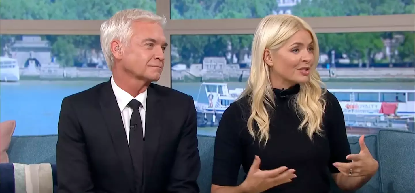 Holly Willoughby and her children paid tribute to the Queen at the weekend.