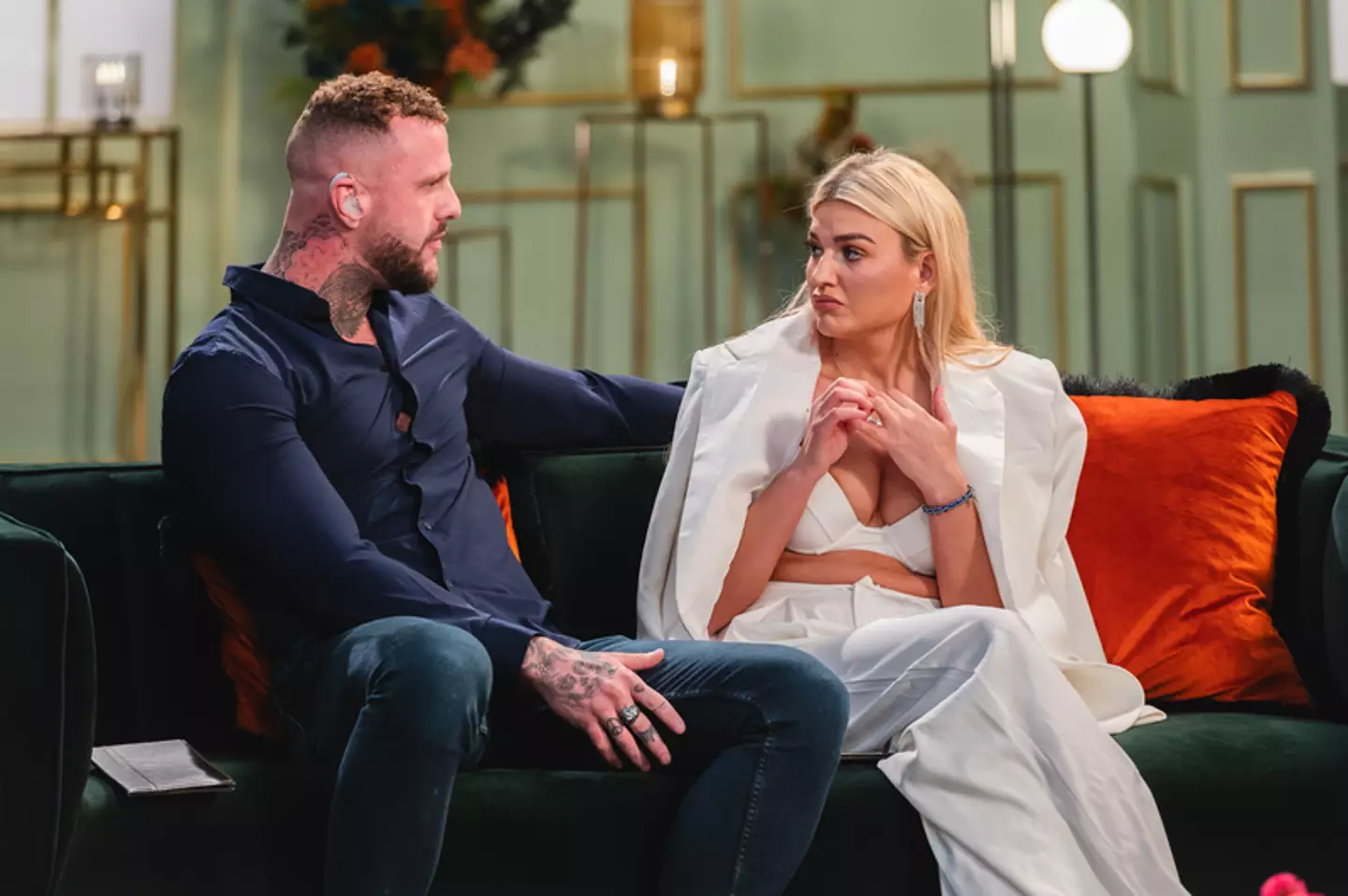 Ross and Sacha started off the series super strong (Chanel 4)