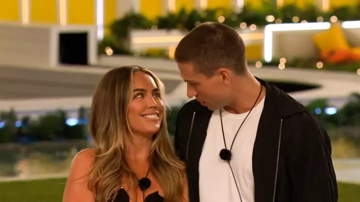 Samantha and Joey. (ITV)