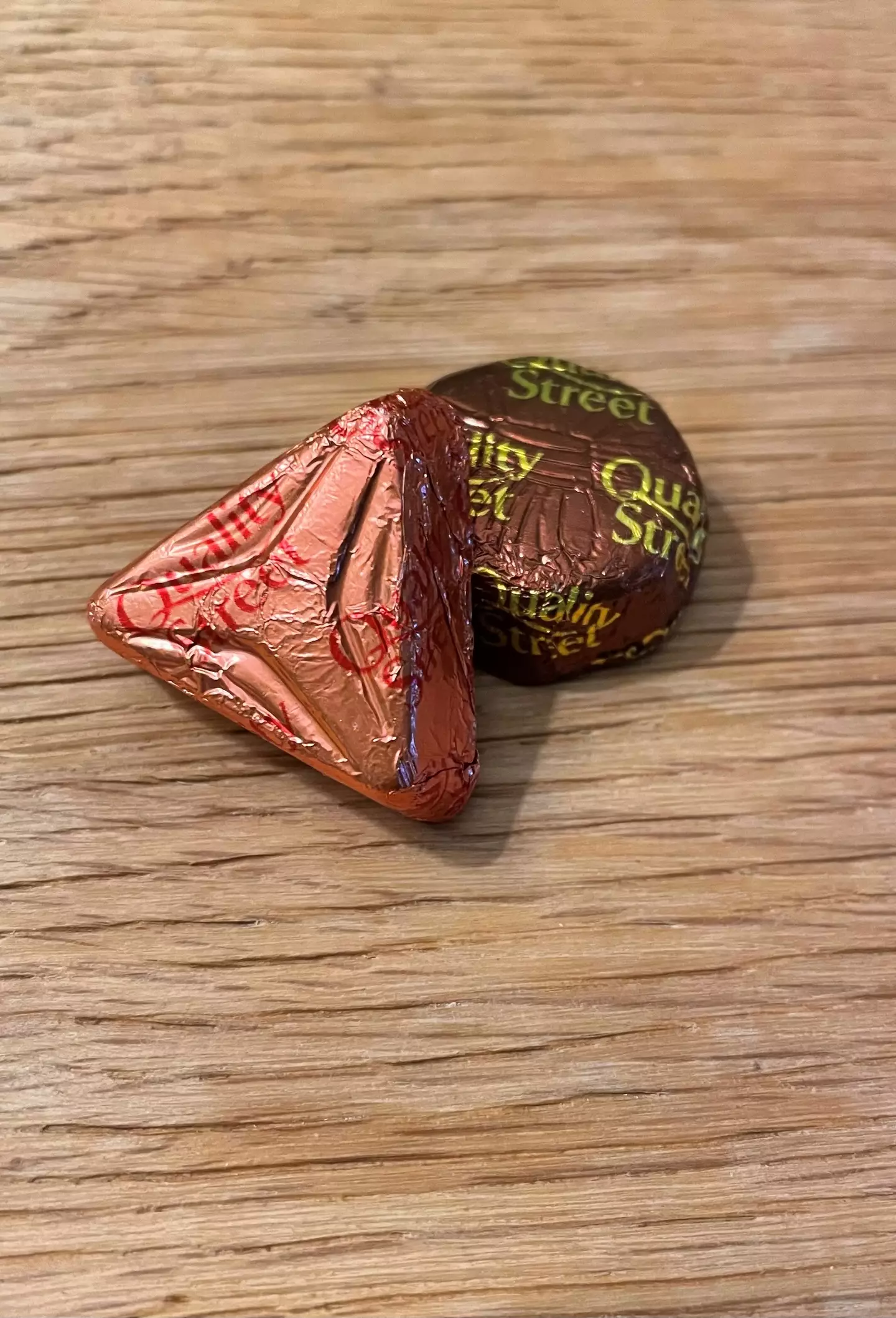 The chocolates have been temporarily wrapped in different colour foil.