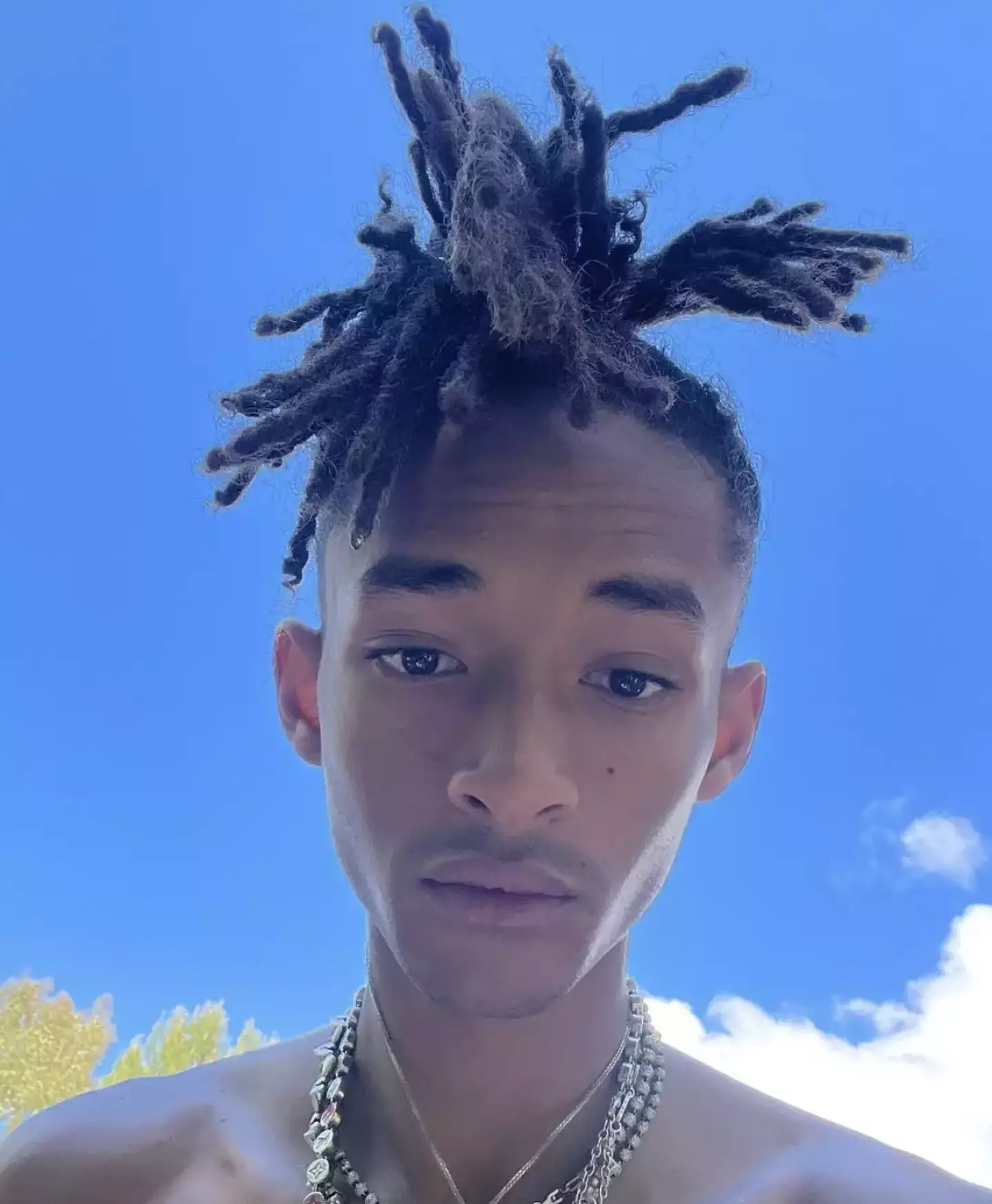 Jaden Smith discussed his relationship with psychedelic drugs.