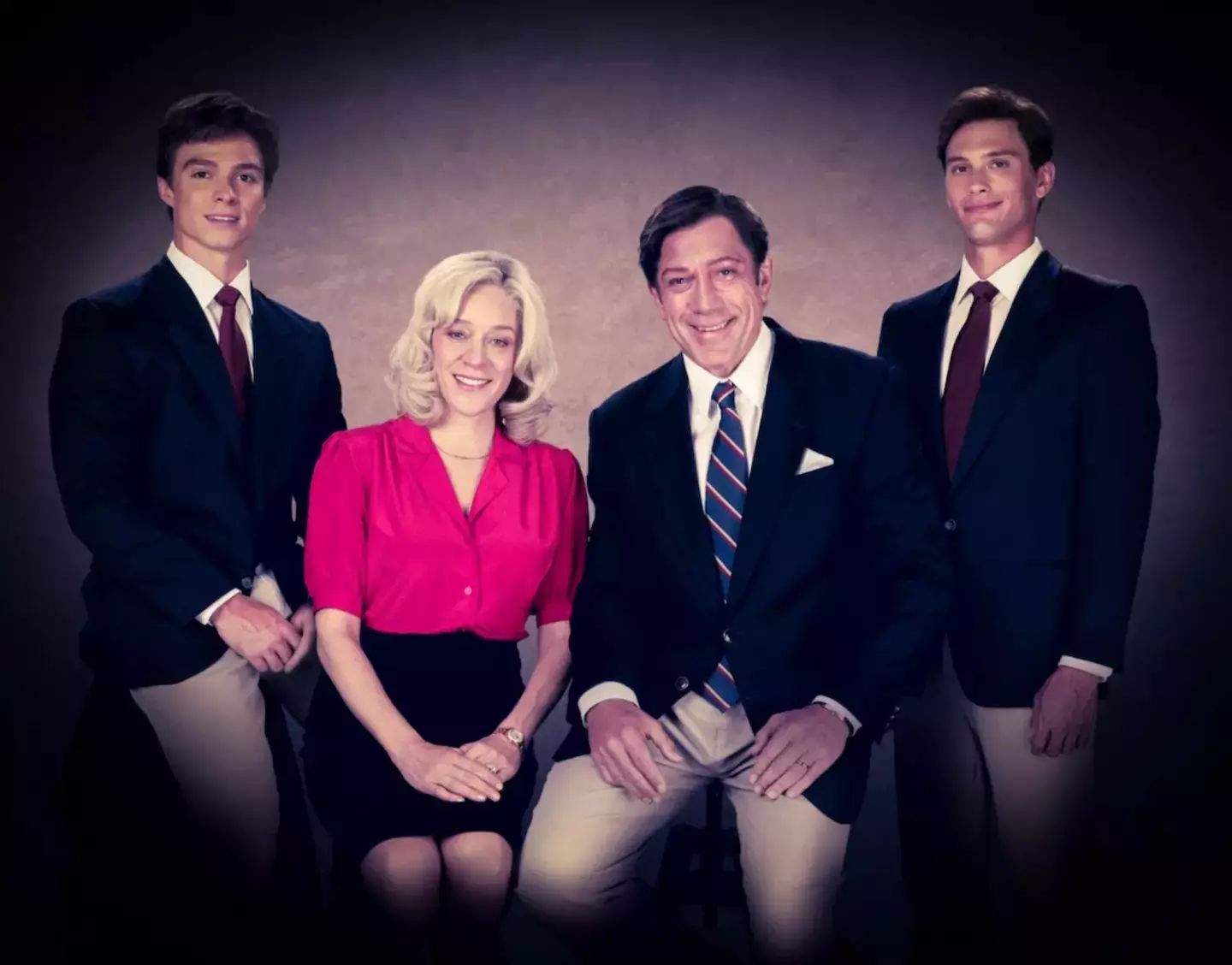 The show tells the story of the murder of the Menéndez parents by their sons, played by Javier Bardem and Chloe Sevigny.