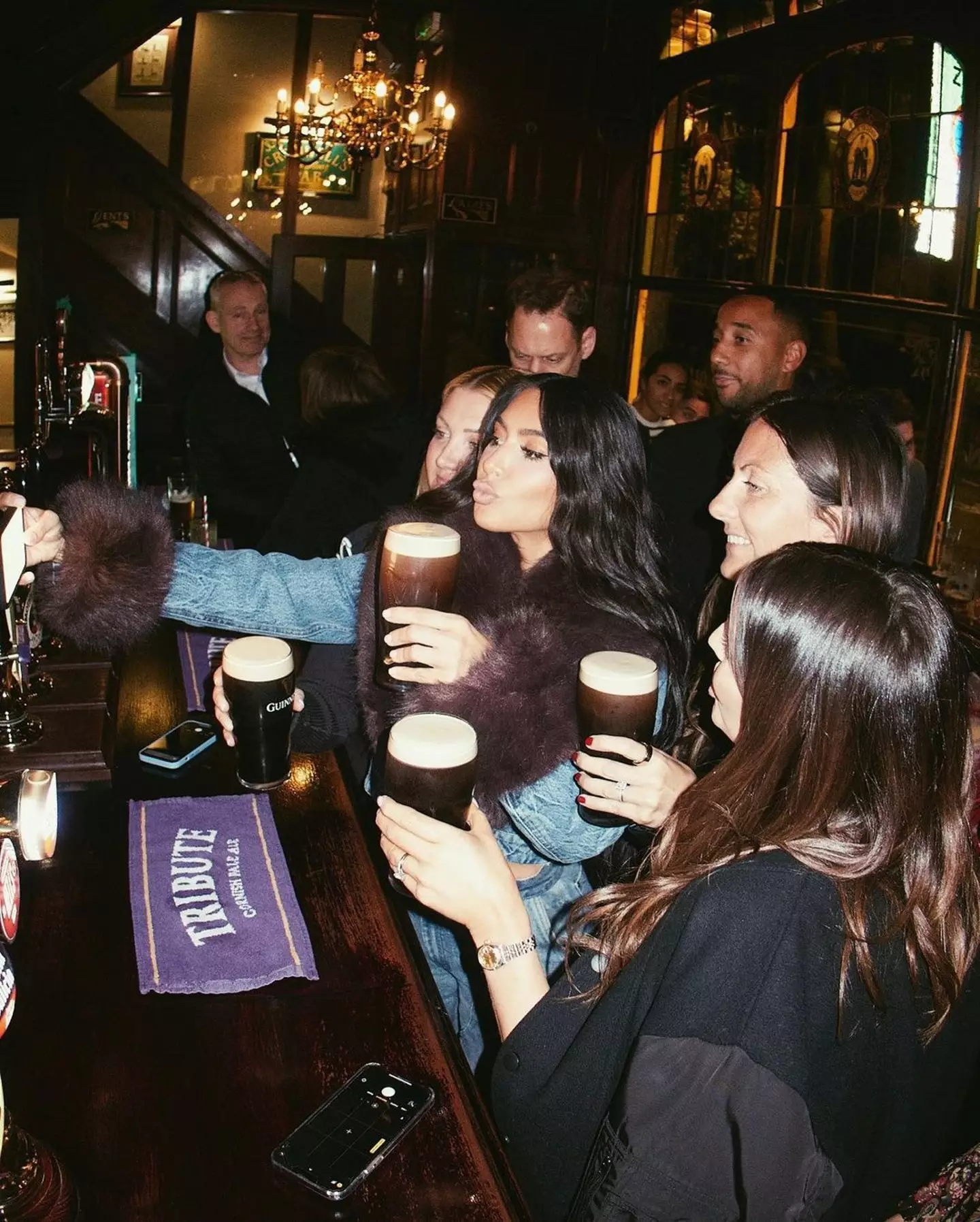 Fans reckon Kim was 'method acting' when she got the pint.
