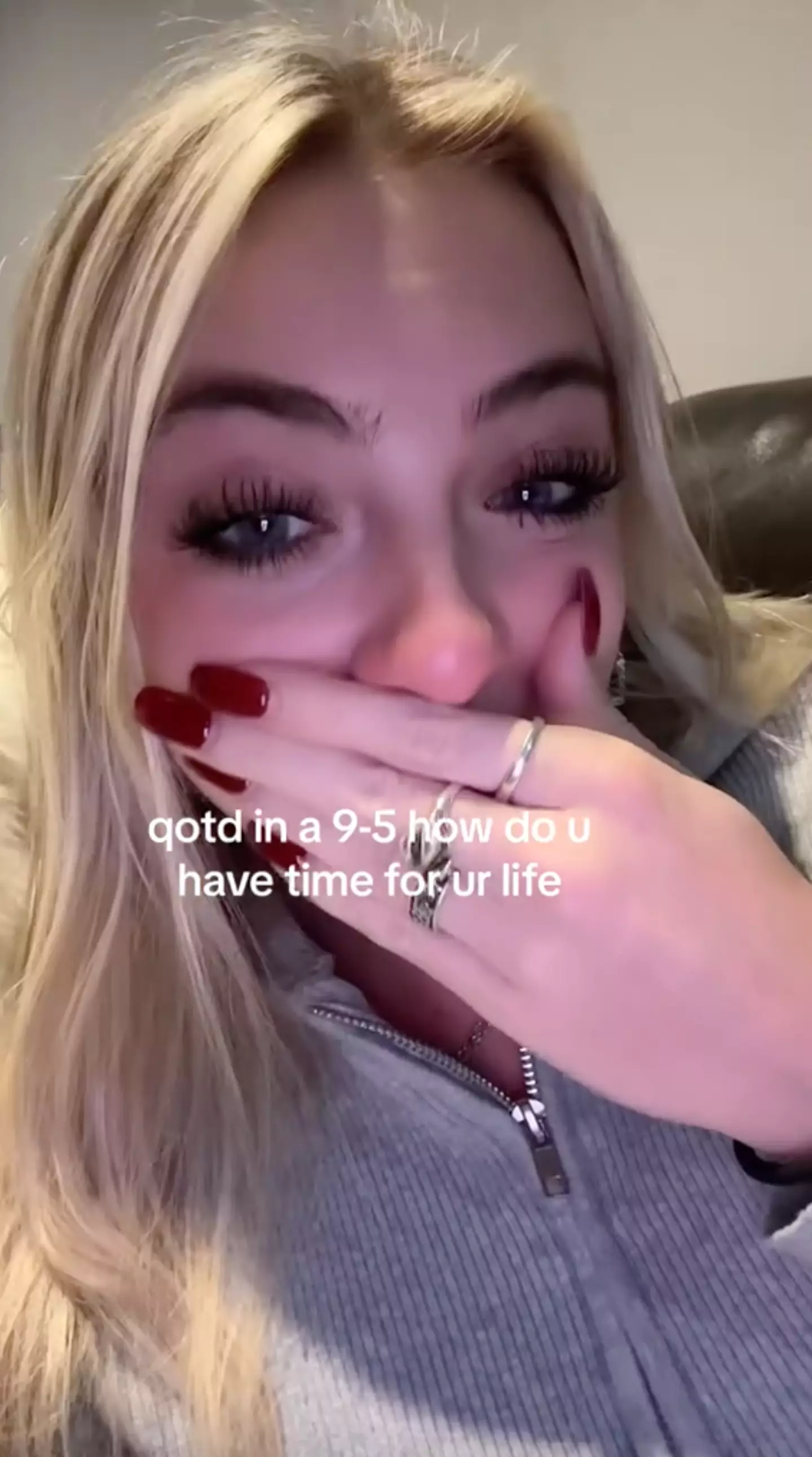 She clarified that it wasn't the job itself but rather her long commute that she has an issue with.