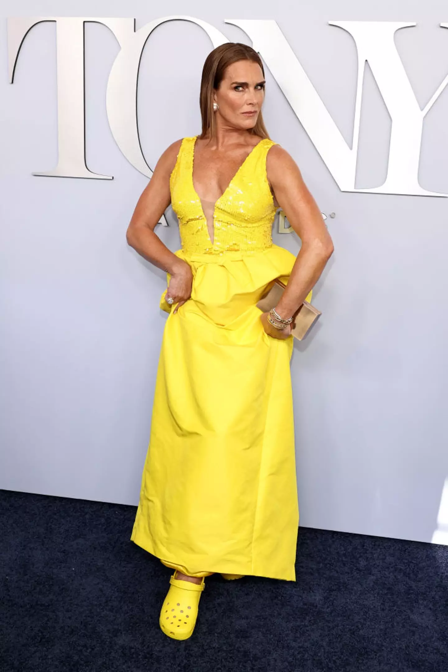 Brooke Shields stunned in a pair of Crocs. (Jamie McCarthy/WireImage)