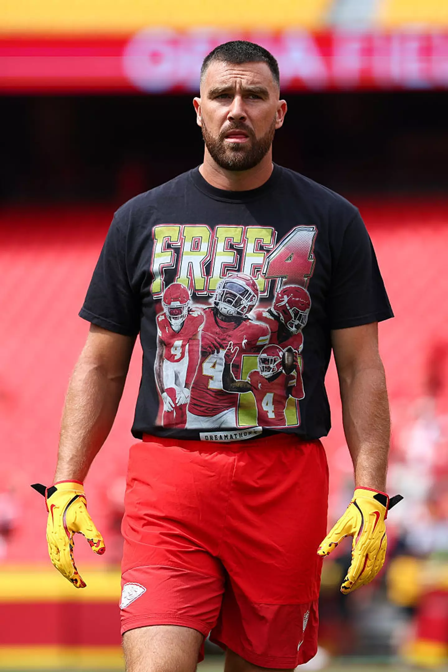Kelce donned the shirt in support of his teammate (Kevin Sabitus/Getty Images)