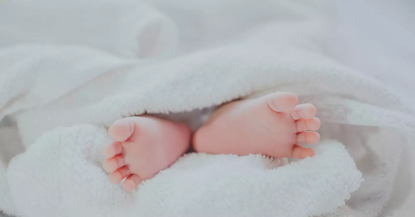 Some people encouraged the mum to go keep the unique name.