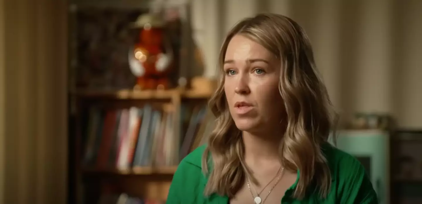 Staska stays strong for her kids.