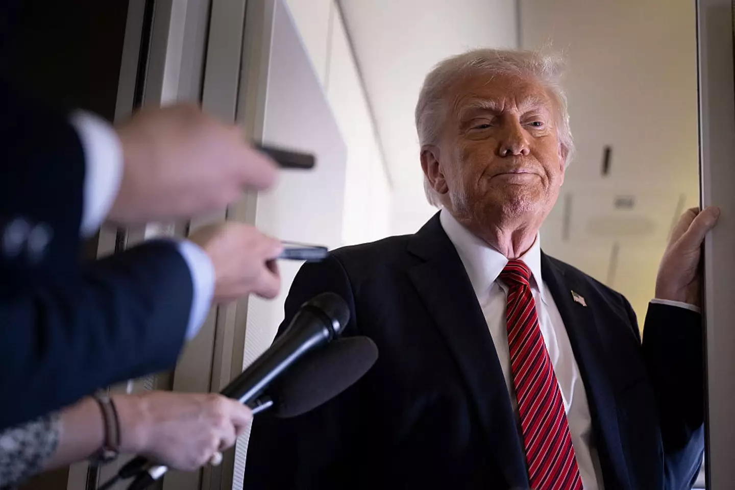 Donald Trump referred to Syrian president Ahmed al-Sharaa as a 'young, attractive guy' (BRENDAN SMIALOWSKI / Contributor / Getty Images)