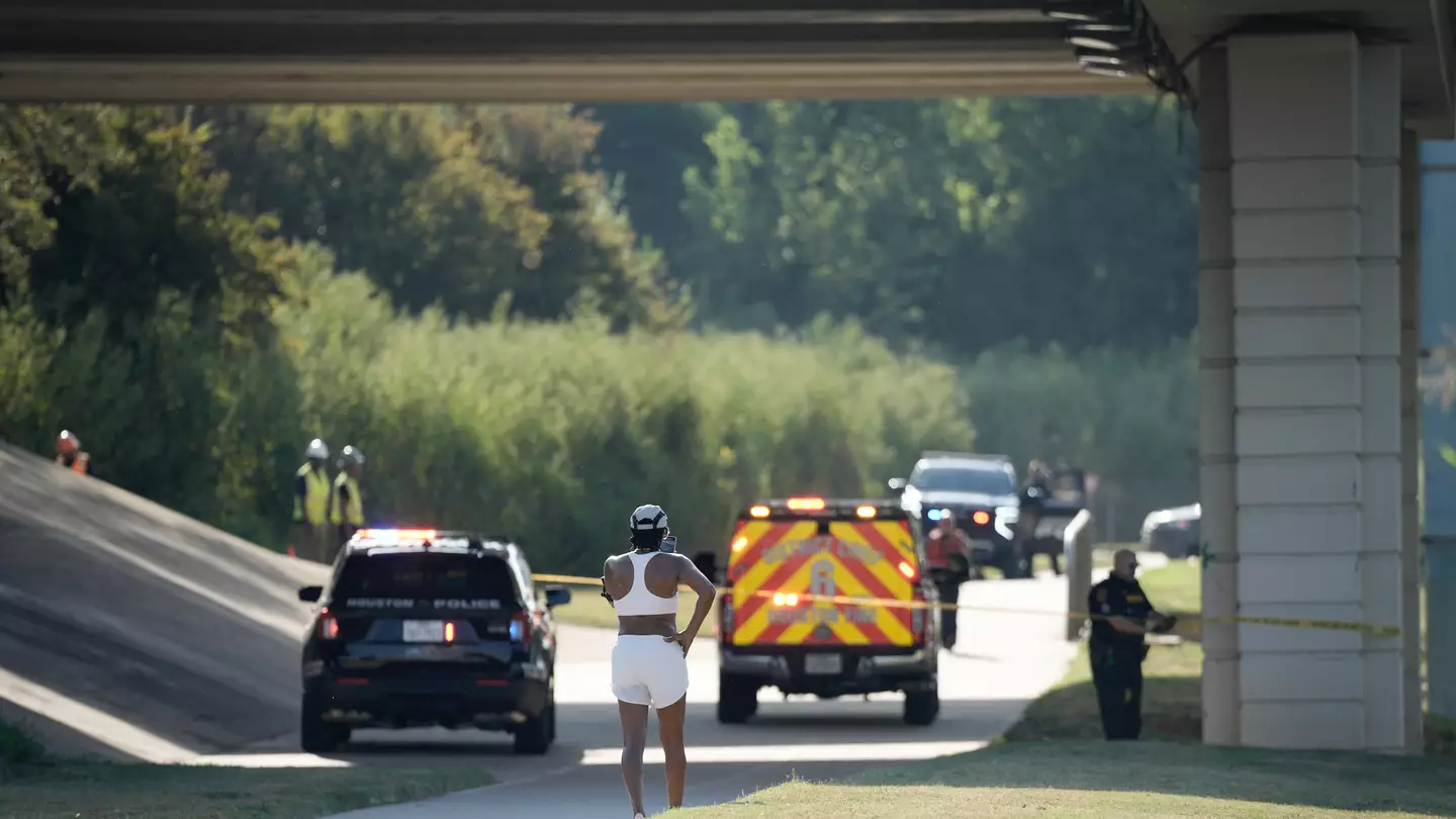 Retired detectives give warning after serial killer fears grow in US state as 16th body found in bayou
