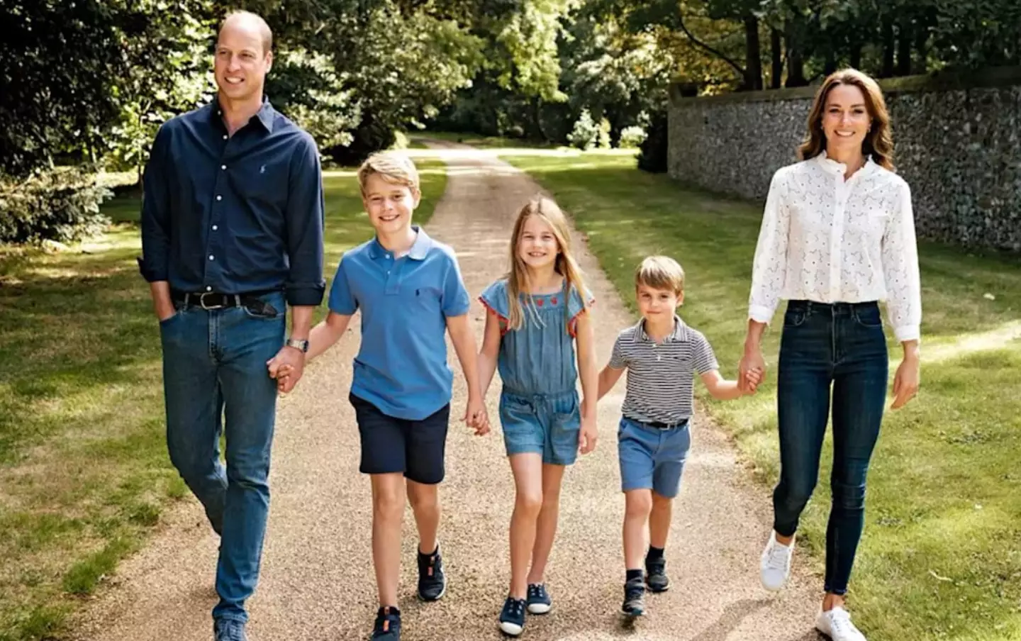 The family's 2022 snap reportedly exhibited a 'subtle shift' (Kensington Palace)