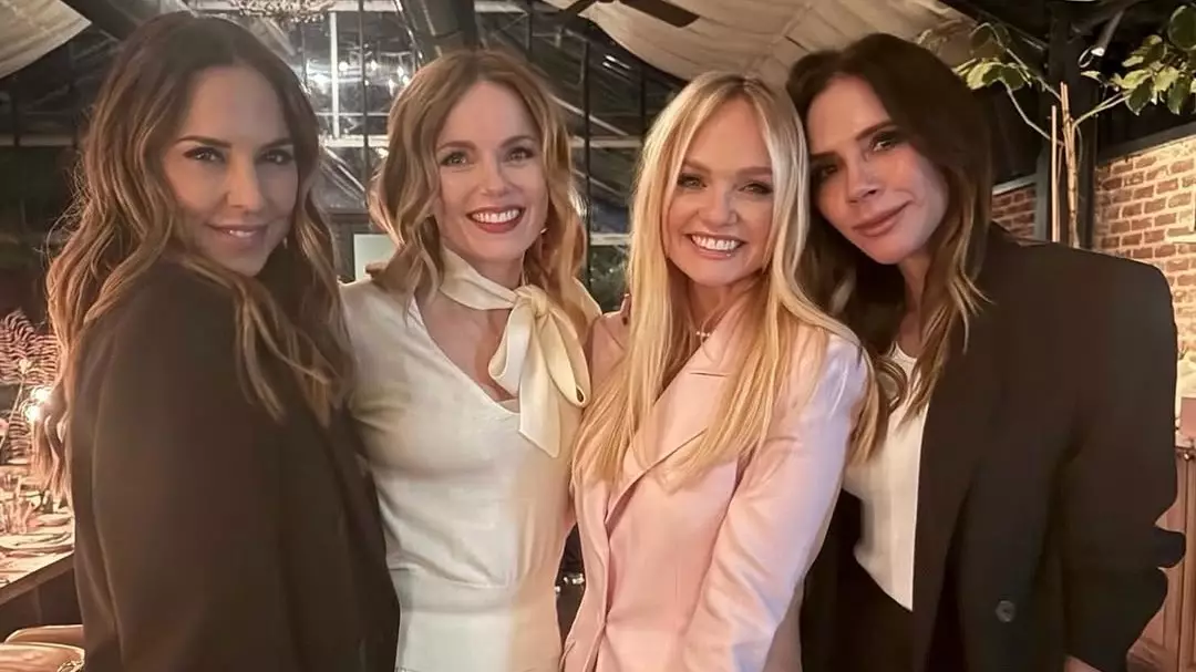 Victoria Beckham breaks the internet with Spice Girls reunion photo but it’s divided fans