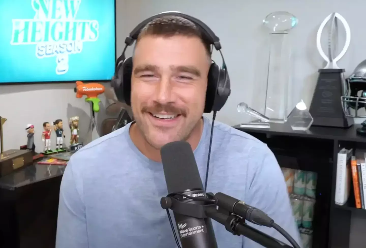 Travis inadvertently dosed out details about his own sex life (New Heights)