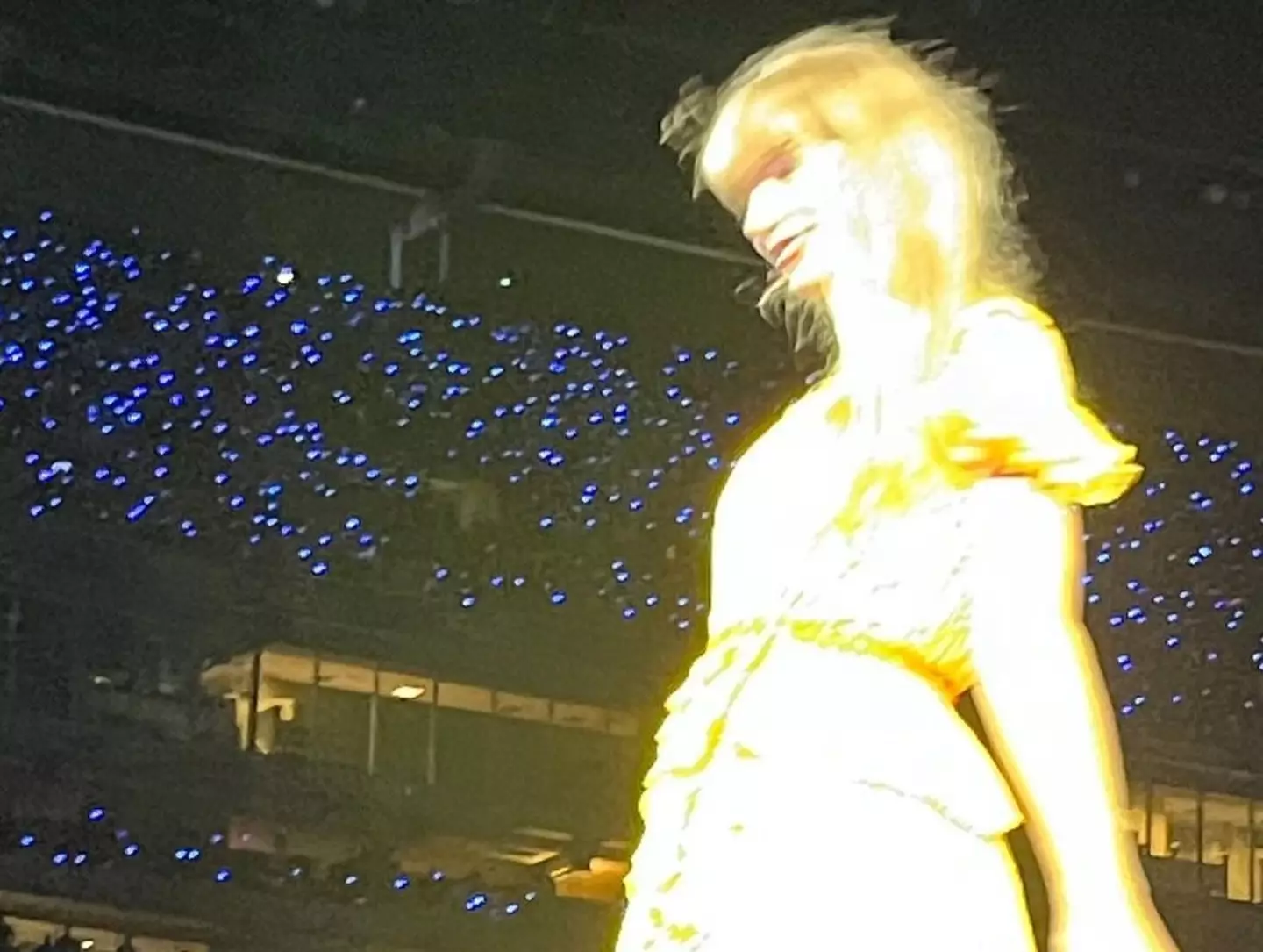 Drew Barrymore cried while watching Swift perform.