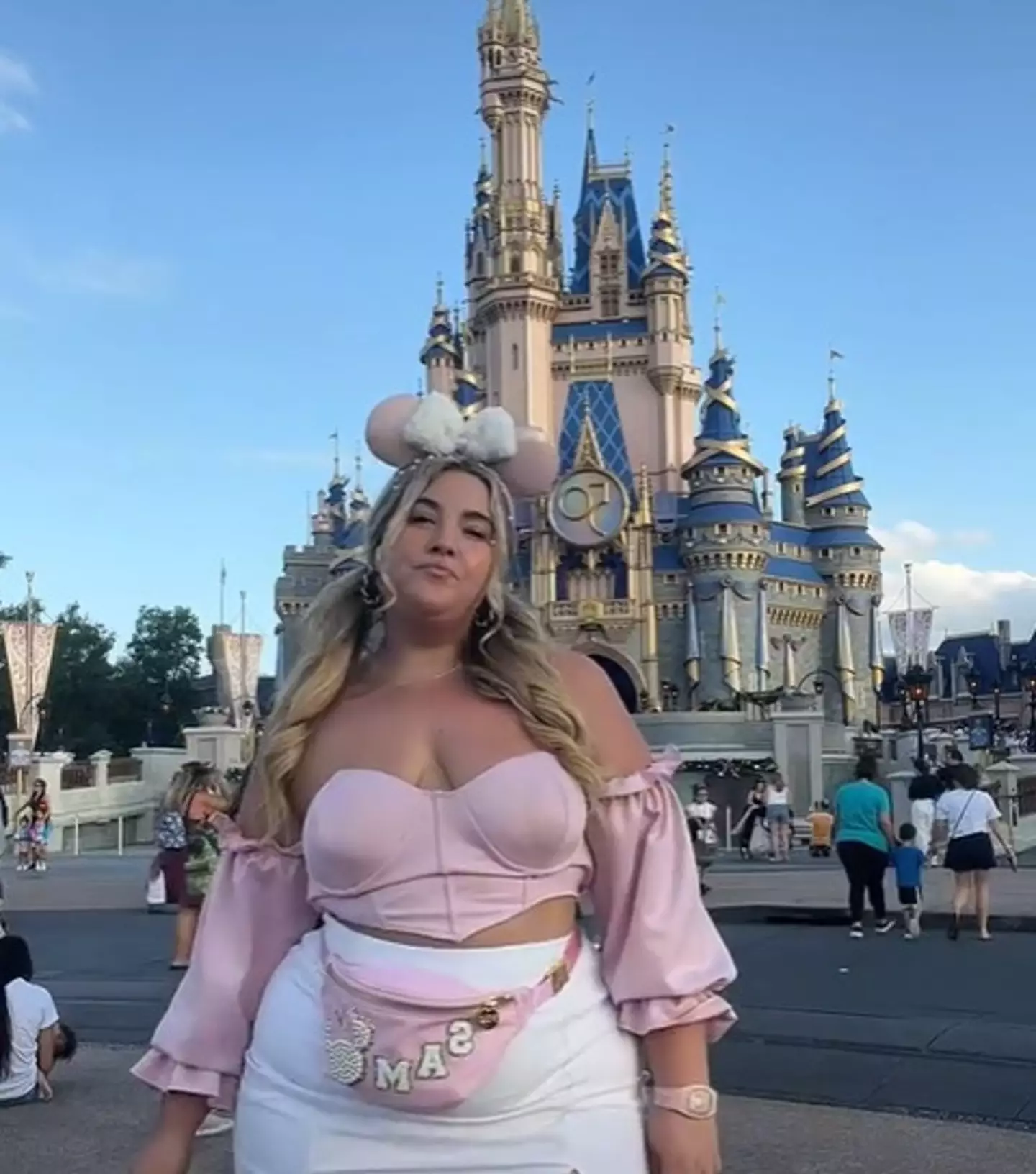 Model Sam Paige was attacked by a troll for her Disney World outfit.