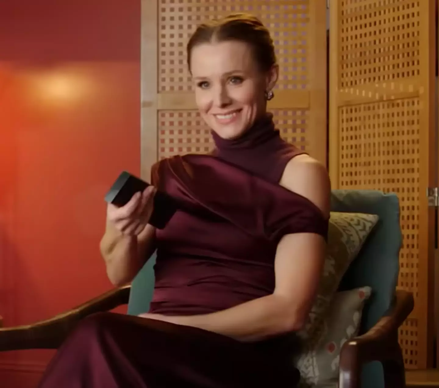 Her joke was all about 'balls' (YouTube/VanityFair)